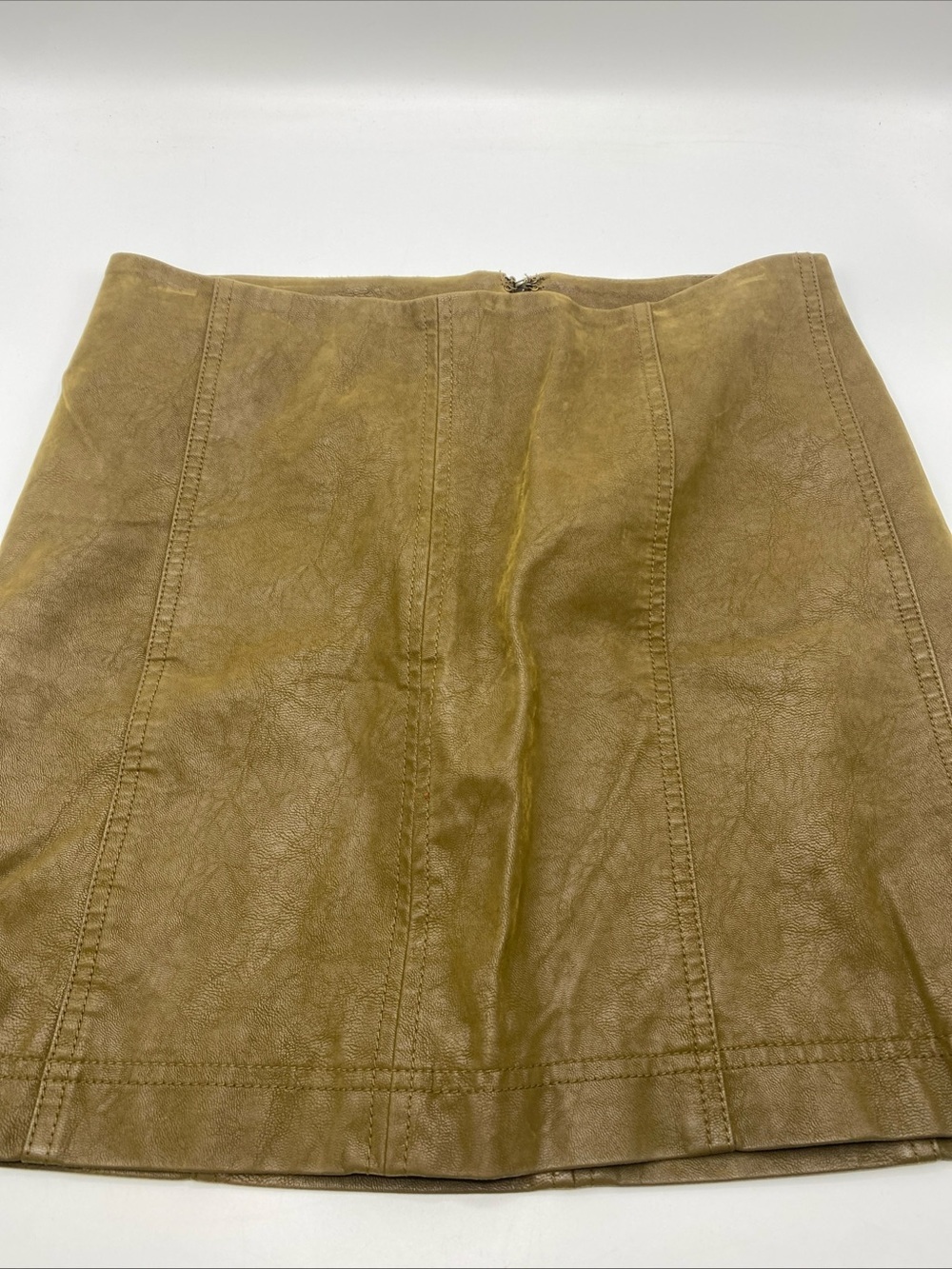 Free People Faux Suede Mini Skirt Olive Women’s Grunge Indie Sleaze Boho Size 8